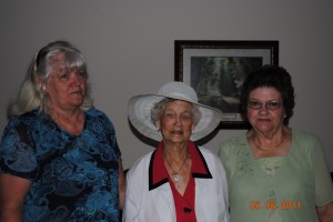 Susie,Mamaw and Evelyn